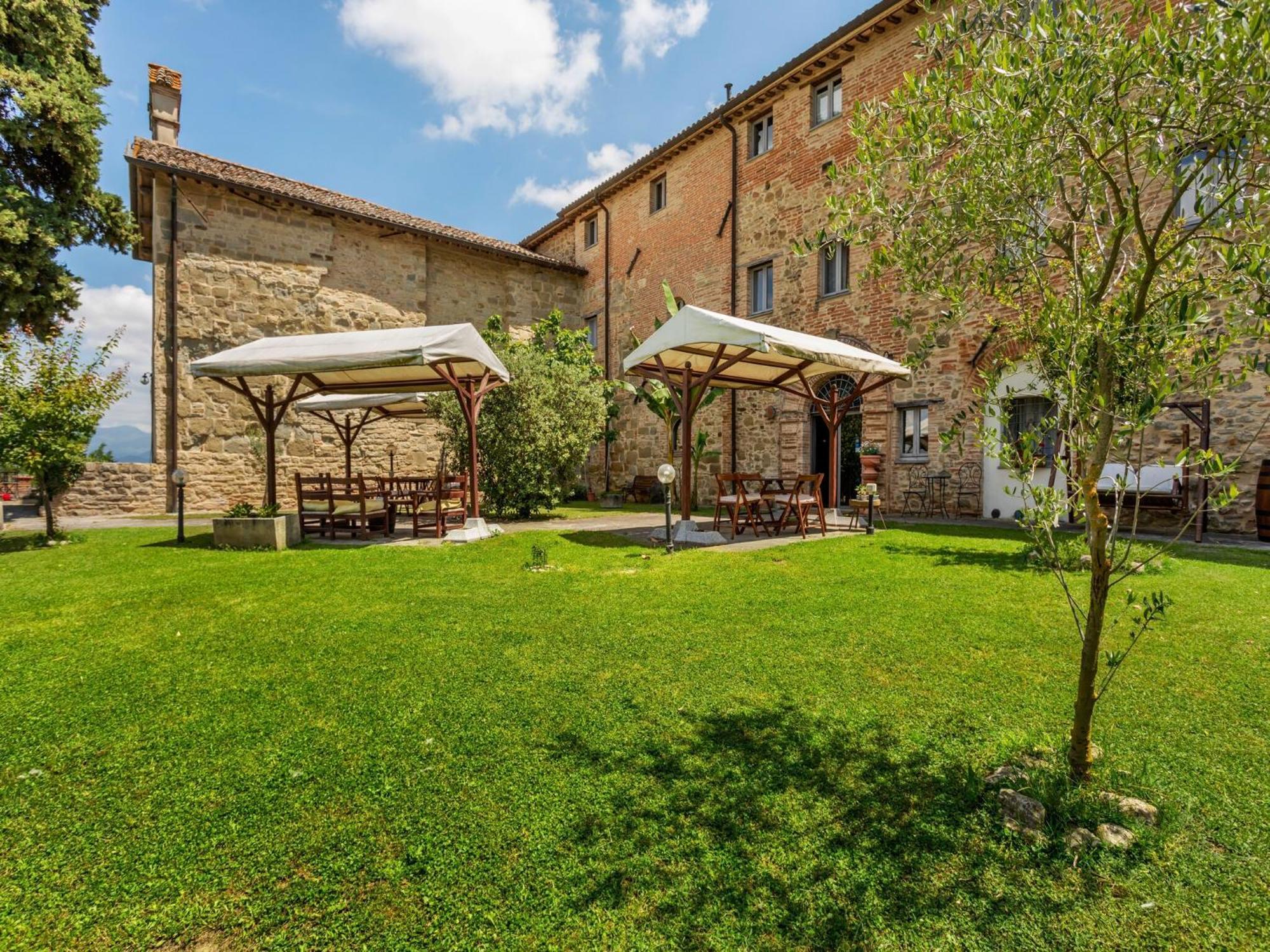 Rustic Holiday Home In Citt Di Castello With Swimming Pool Città di Castello Exterior photo